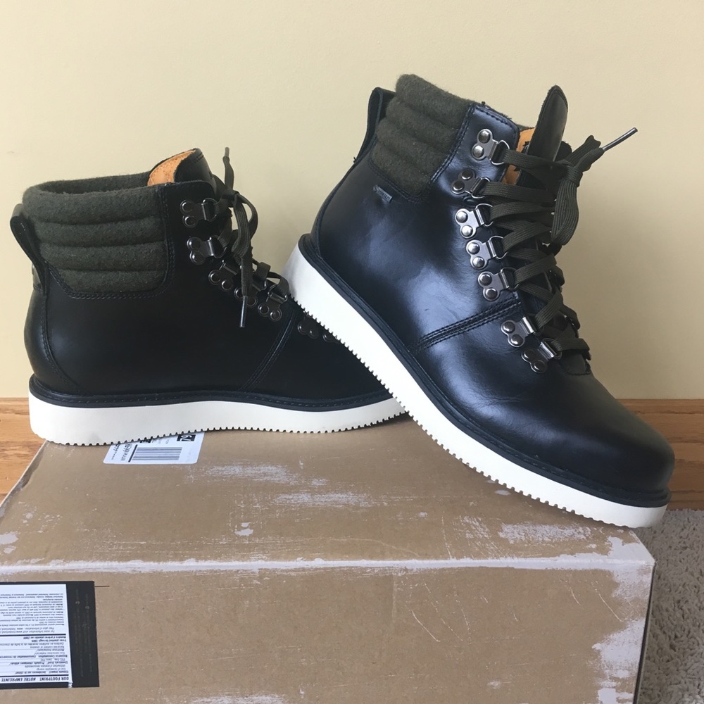 Timberland Abington Collection Hiker Boot